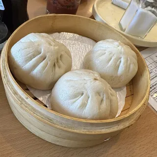 A11. Steamed Cabbage Pork Buns (4)