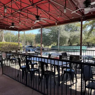 Zen Noodle Bar Tampa's Patio