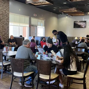 Inside Zen Noodle Bar Tampa