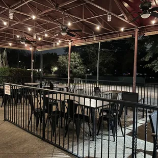 Zen Noodle Bar Tampa's Patio