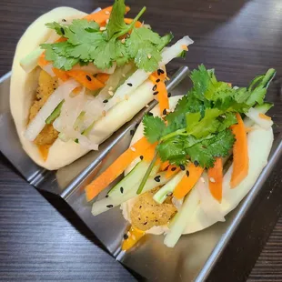 Bang chicken bao buns