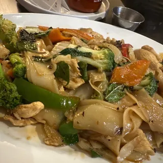 Drunken Noodle
