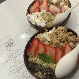 Strawberry Dream Cold 16 oz.