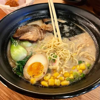 Black Garlic Tonkotsu