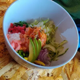 P2. Salmon Poke Bowl