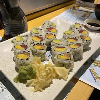 Tuna Mango Roll