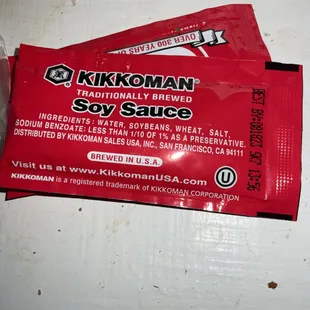 Soy sauce with Hulton roll