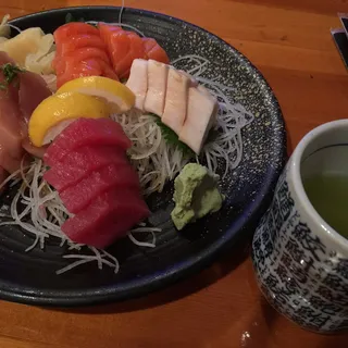 Sashimi Deluxe Combo