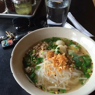 Zen Yai Tom Yum