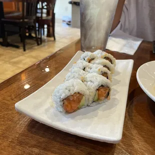 Spicy Salmon Roll