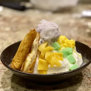 Zenshin Halo Halo - THE BEST!! OMG. So good!!!