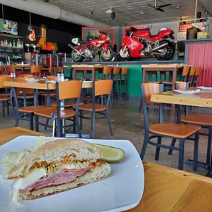 Muffletta Sando