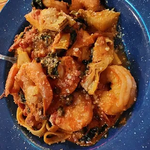 Shrimp pasta (supposed to have scallop but were out)