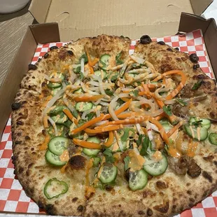 Banh mi pizza
