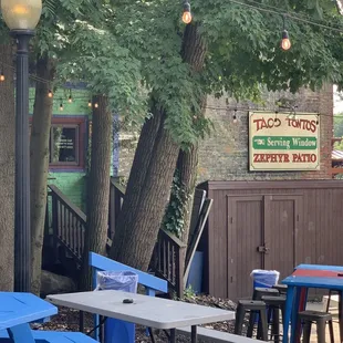 Convenient ordering window for Taco Tantos hooked to the Zephyr patio