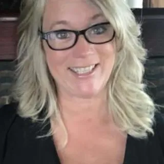 Daneene H.