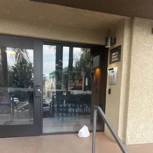 Door dash left it outside an apartment building only to be taken. They didn't follow directions and won't compensate the food.