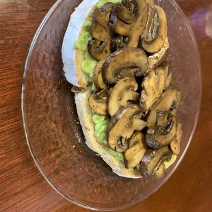 Balsamic mushroom avocado special