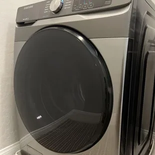 Replaced drain pump quick.  No codes and leaks after repair.  Also, he cleaned the washer after the repair was completed.