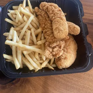 Chicken tenders &amp; fries