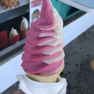 Vegan vanilla &amp; raspberry sorbet swirl