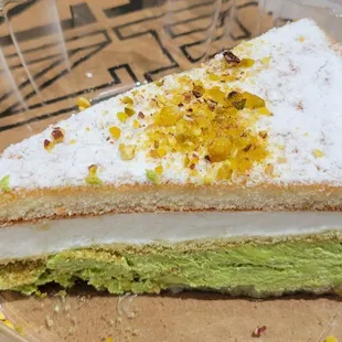 PISTACHIO CAKE