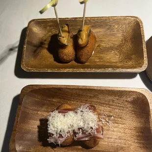 Croquetas de Jamin y Croquetas de pulpo