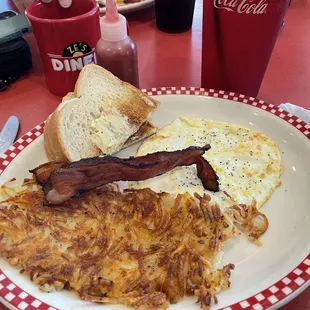 The Midwestern - bomb bacon! Love the homemade jam!