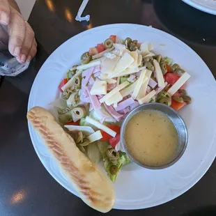 Havana salad with ham