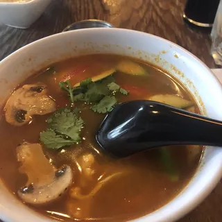 Spicy Lemongrass Chicken Soup