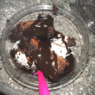 Brownie Fudge Sundae (Request: Oreo Ice cream)