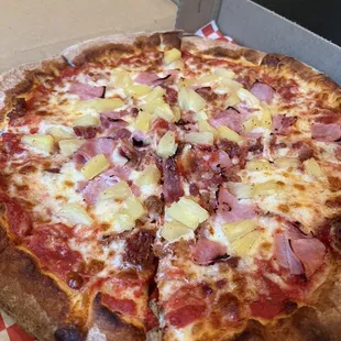 small Hawaiian Pizza