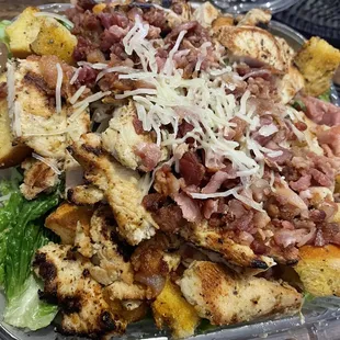 Chicken Caesar salad with bacon