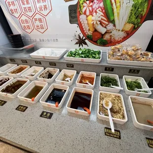 Sauce bar