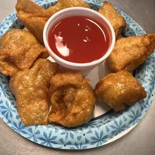 food, chicken wings and fried chicken