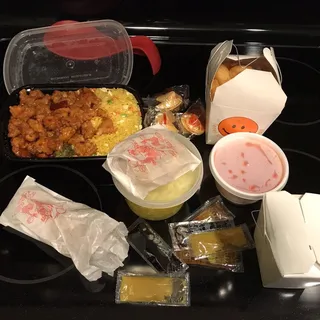General Tso's Chicken Dinner Combo