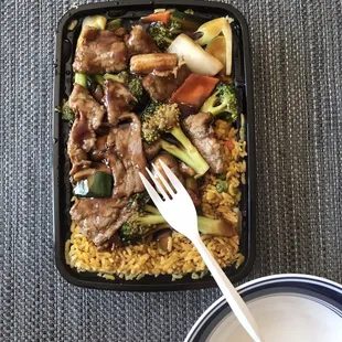 Beef and Beef with Mixed Vegetables. It's fantastik !