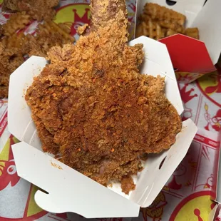 chicken wings and fried chicken, food