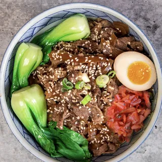 Marinated Beef Rice Bowl .