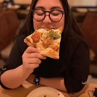 Pesto butternut squash pizza slice