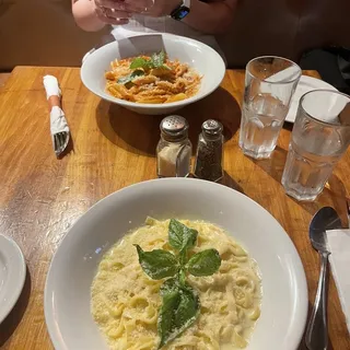 Fettuccini Alfredo