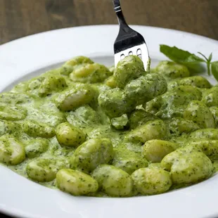 Delicious Gnocchi al pesto