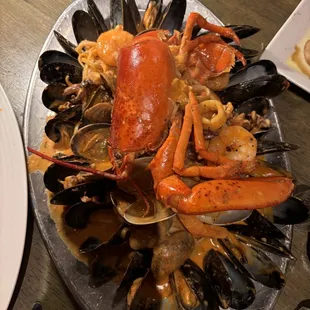 Seafood Special (5/5) ~$60: WOULD REORDER the portion was huge and the seafood was diverse. The sauce was also impeccable!