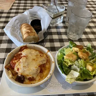 Lasagna and house bread