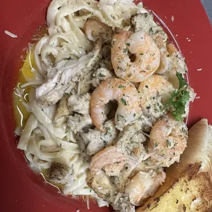 Shrimp fettuccine Alfredo