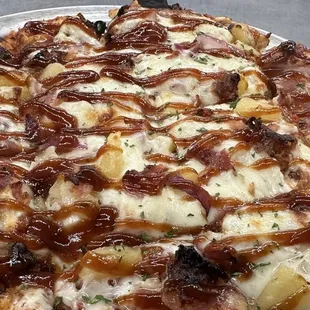 Bbq Hawaii chicken pizza