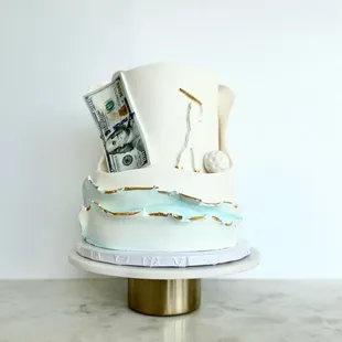 Custom cake. Golf cake. Ocean cake