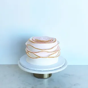 Rose cake. Birthday cake