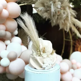 Floral cake. Custom cake in San Jose