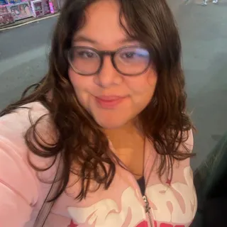 Jazlynn F.